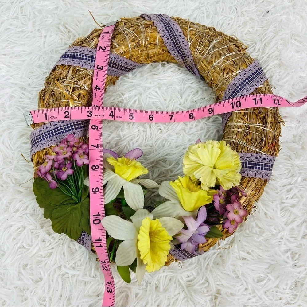 UNBRANDED vintage tan wicker rattan flower floral small retro wreath